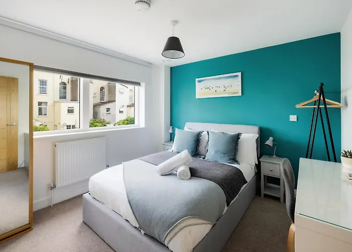 Modern Townhouse - Parking Ev Charger & Balcony Dom wakacyjny Bristol