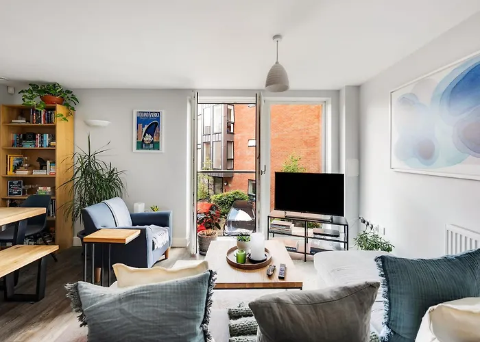 Modern Townhouse - Parking Ev Charger & Balcony Dom wakacyjny