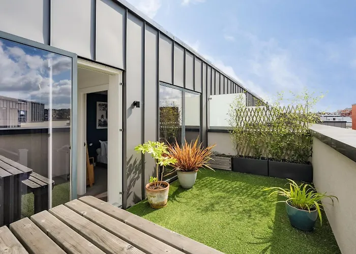 Dom wakacyjny Modern Townhouse - Parking Ev Charger & Balcony Bristol